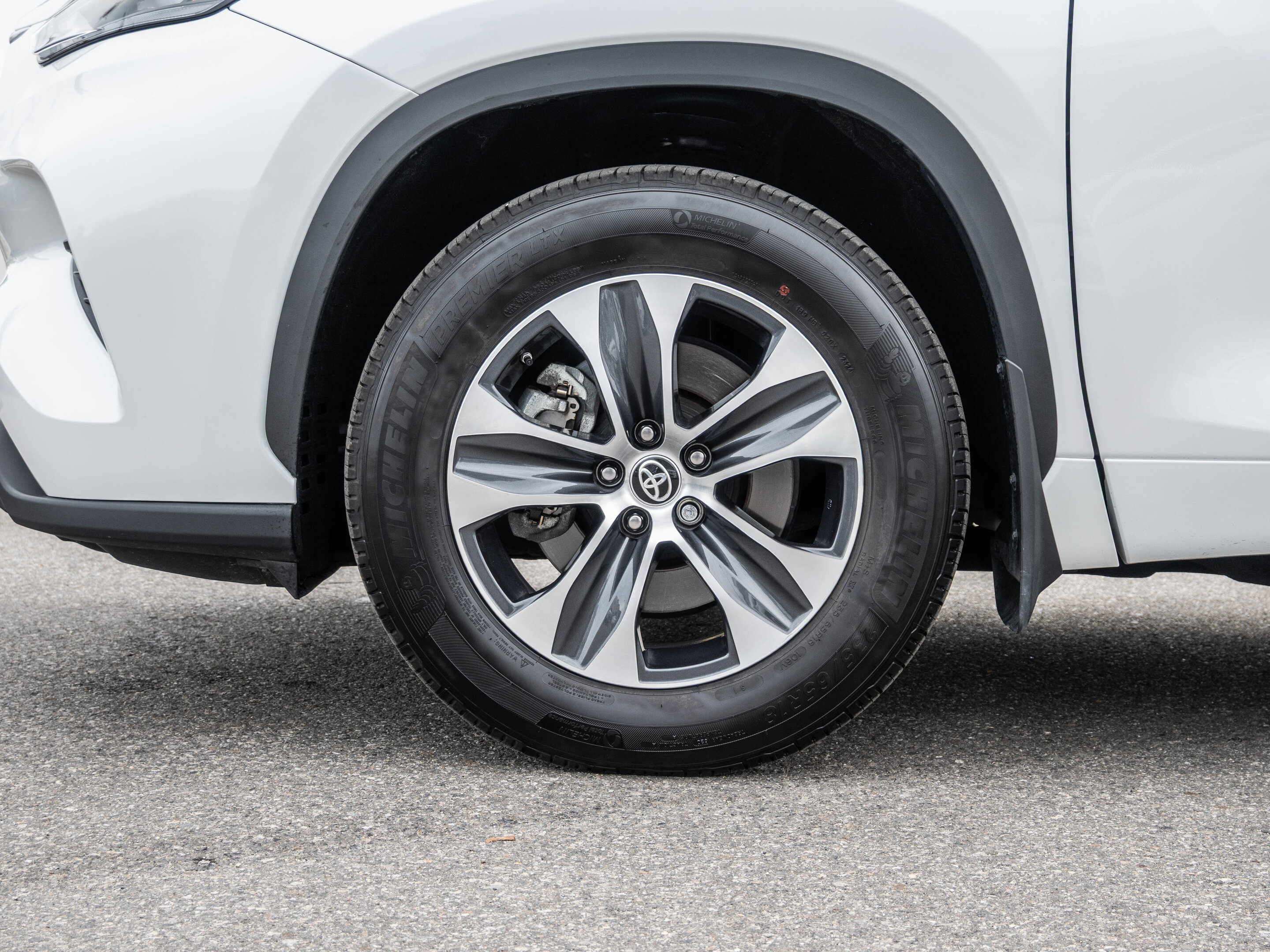 Toyota Highlander 2024