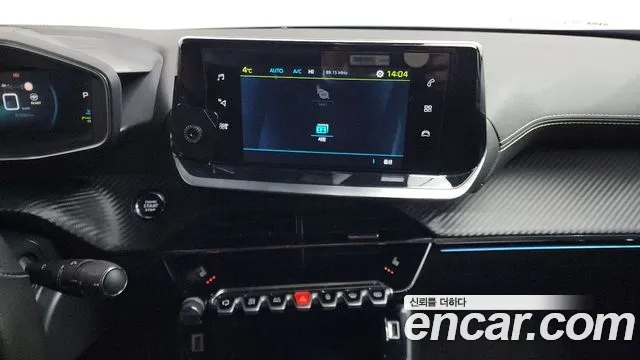Peugeot 2008 2021