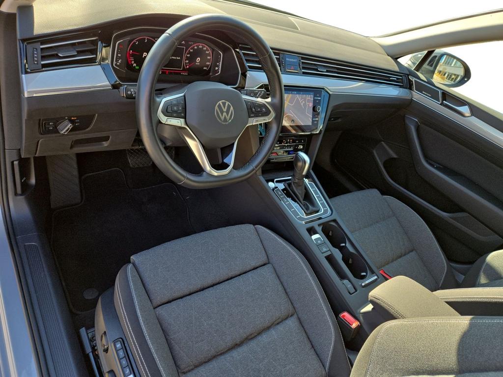 Volkswagen PASSAT VARIANT 2023
