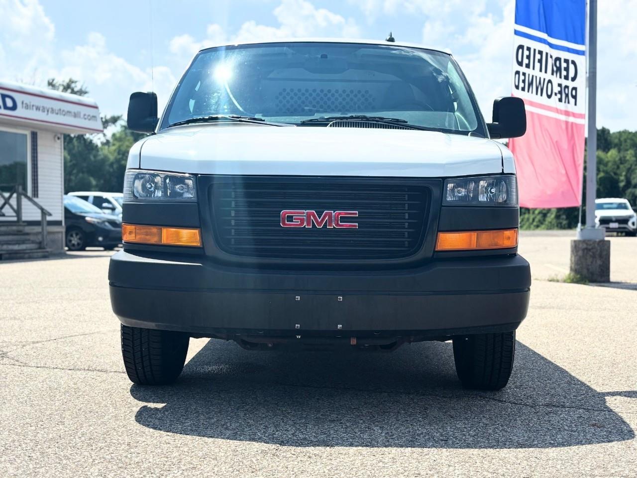 GMC Savana 2020