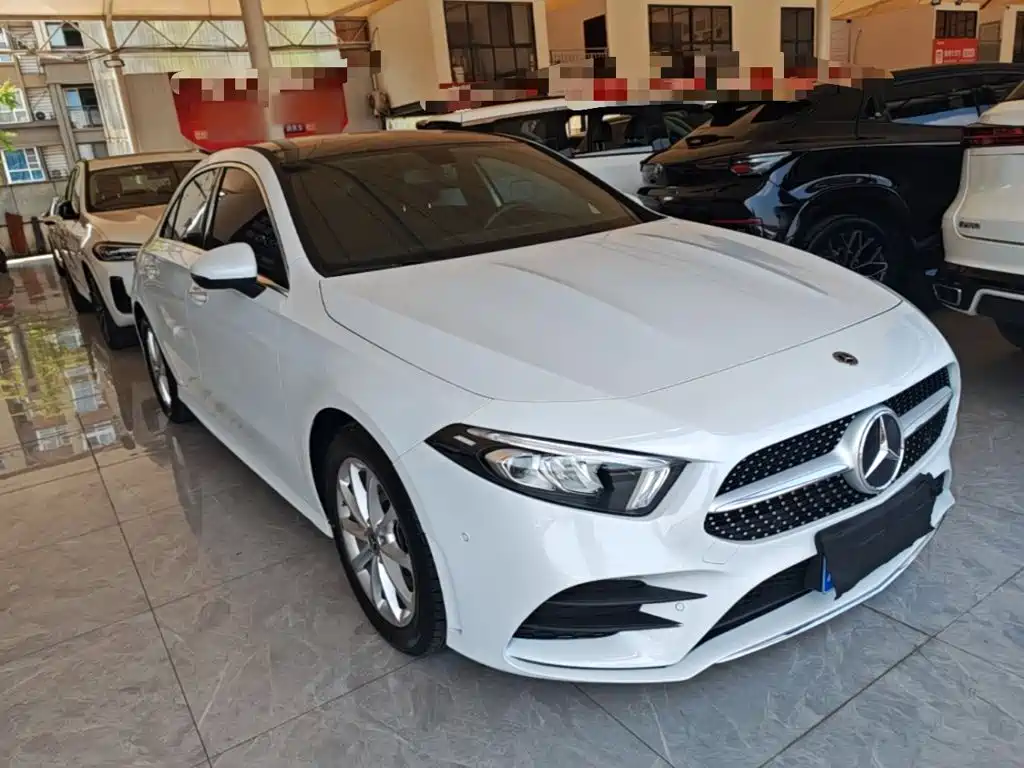 Mercedes-Benz A-Класс 2021