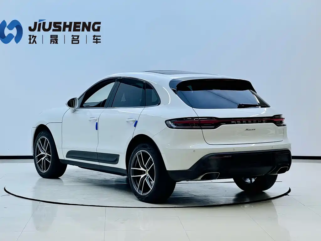 Porsche Macan 2024