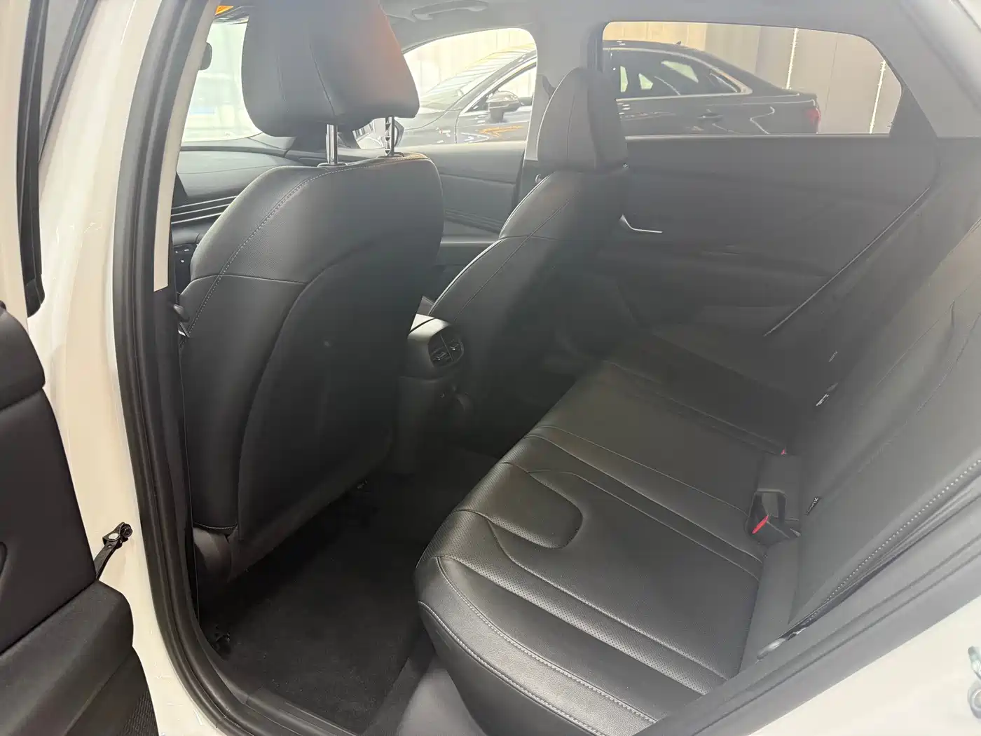 Hyundai Elantra 2023