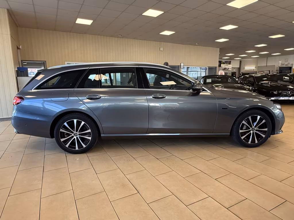 Mercedes-Benz E 300 2021