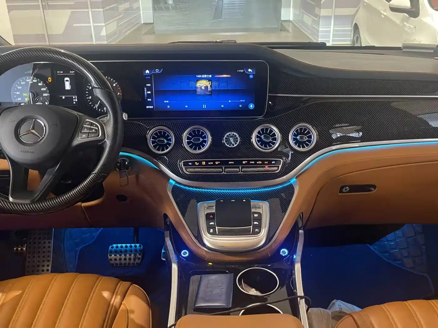 Mercedes-Benz Vito 2024