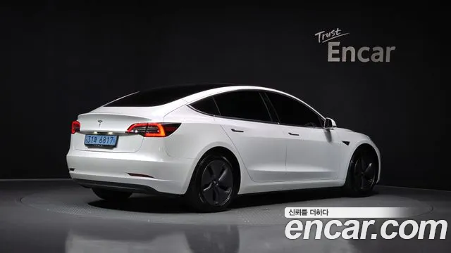 Tesla Model 3 2020