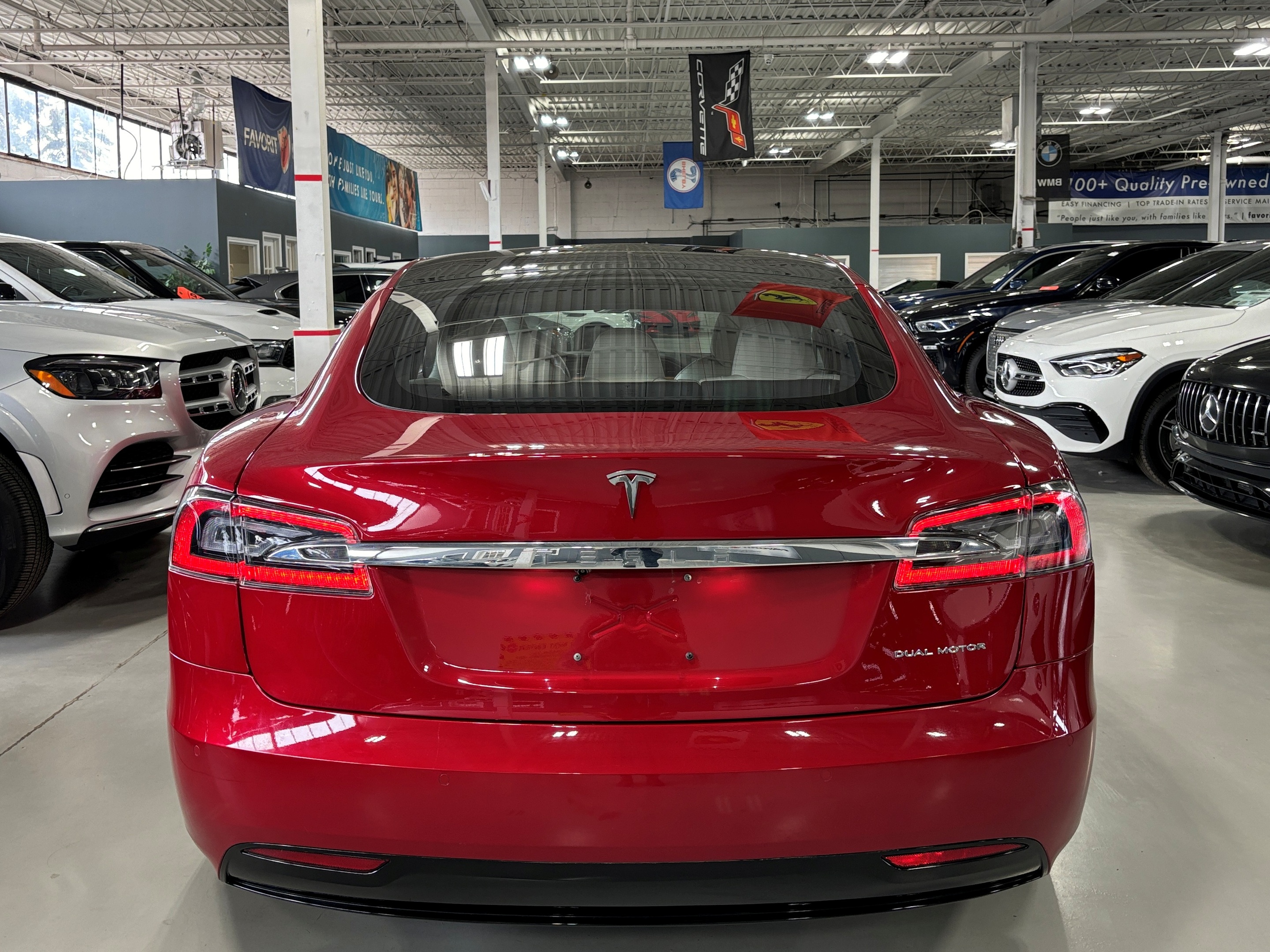 Tesla Model S 2020