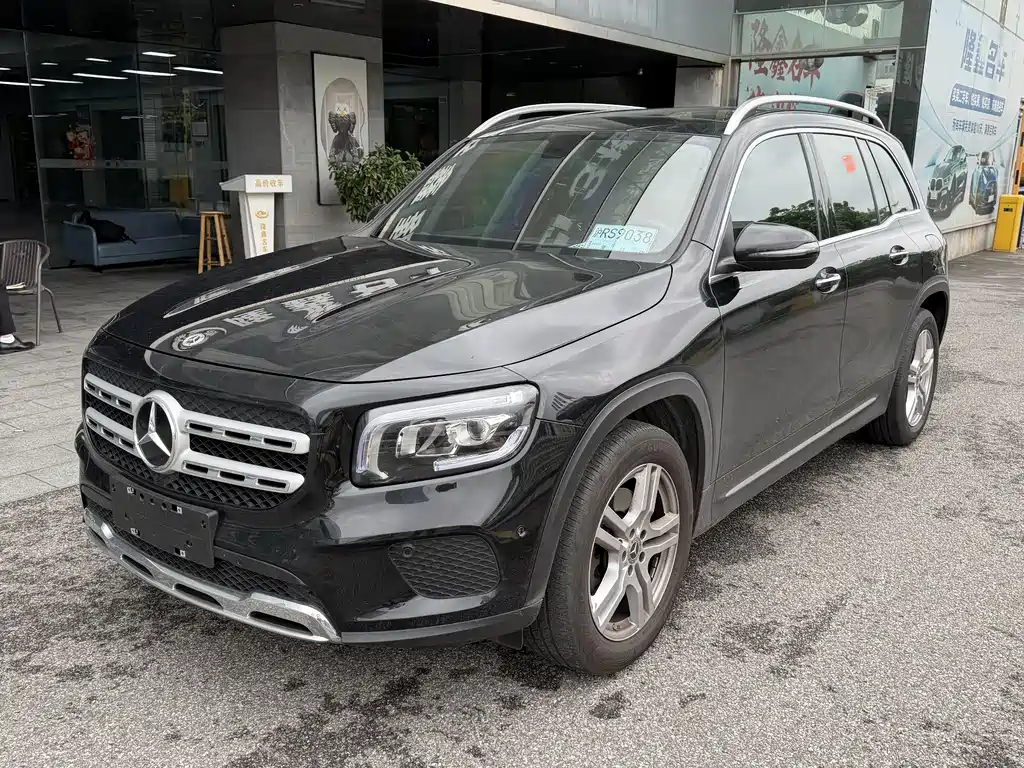 Mercedes-Benz GLB 2022