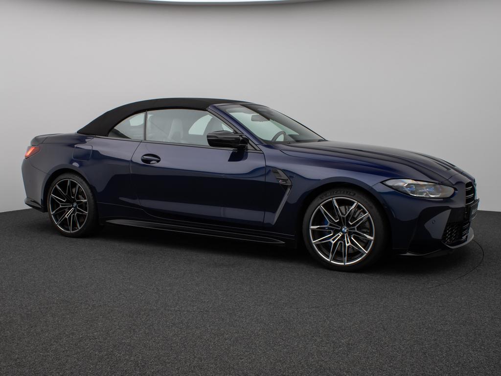 BMW M4 2022