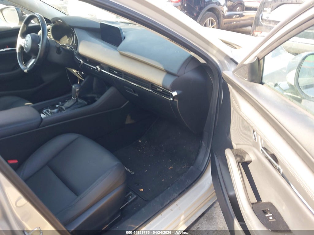 Mazda 3 2023