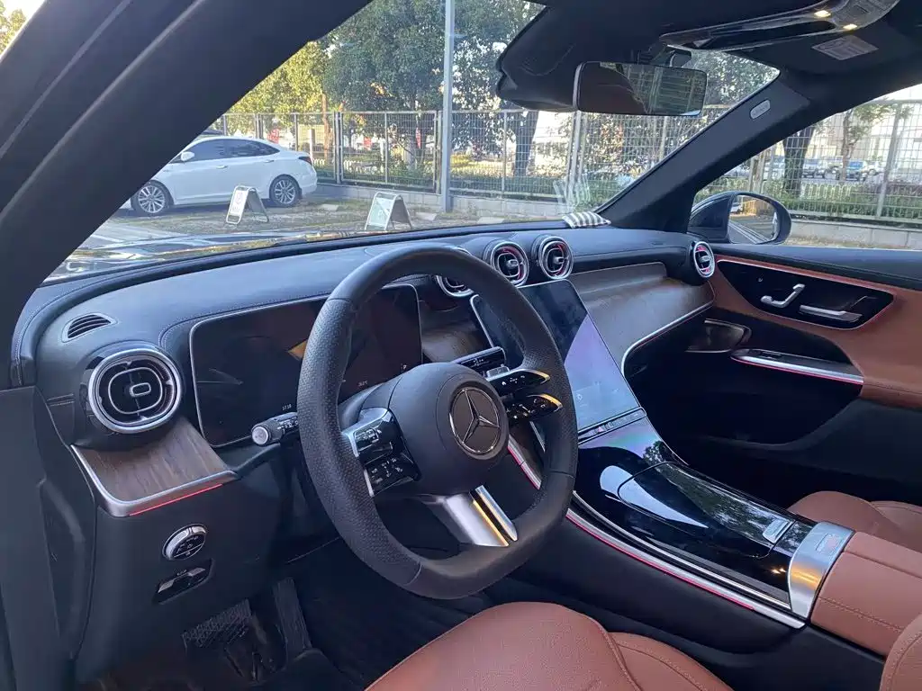 Mercedes-Benz GLC 2026