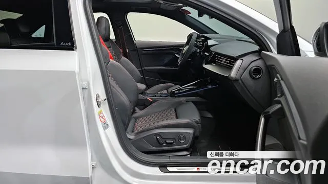 Audi RS3 2025