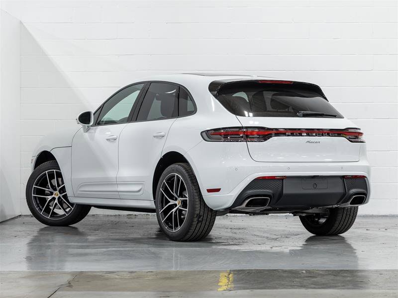 Porsche Macan 2025