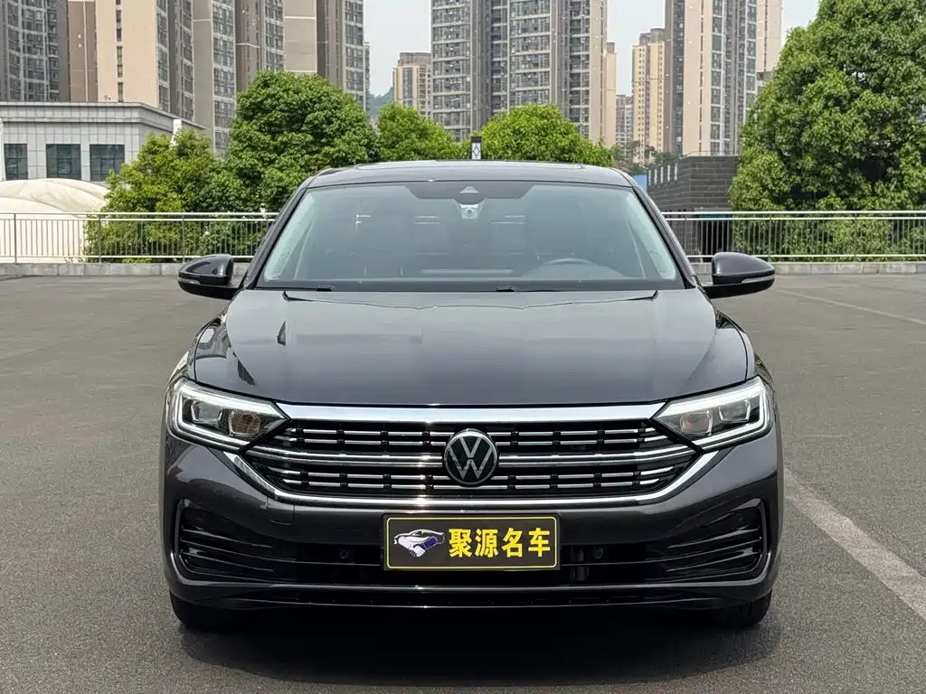 Volkswagen Jetta 2023