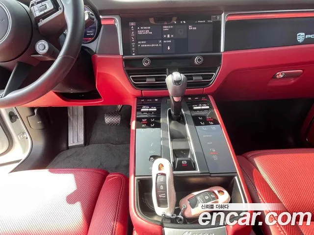 Porsche Macan 2023