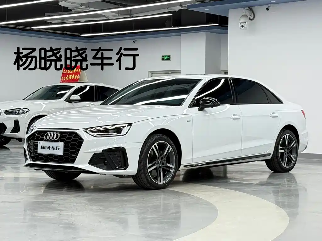 Audi A4 2022