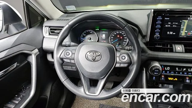 Toyota RAV4 2021