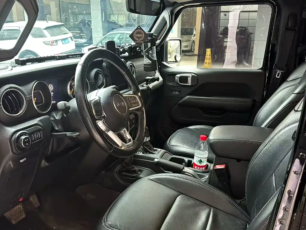 Jeep Gladiator 2023