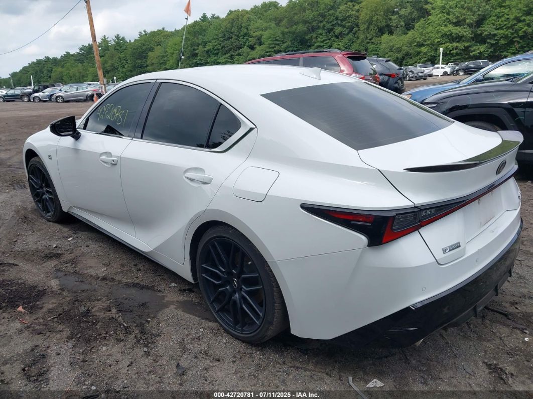 Lexus IS 2021