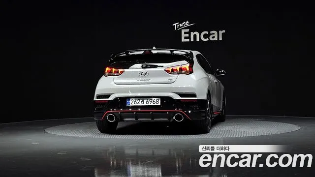 Hyundai Veloster 2020