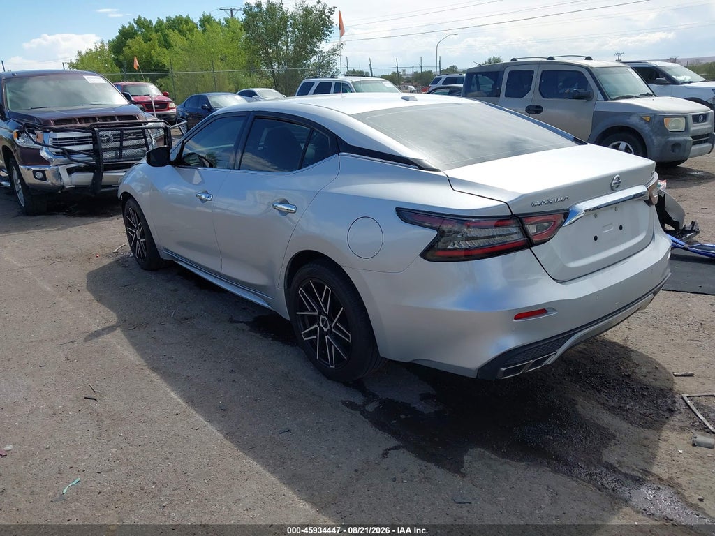 Nissan Maxima 2022