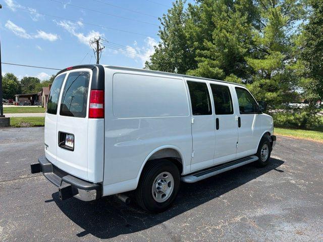 Chevrolet Express 2025
