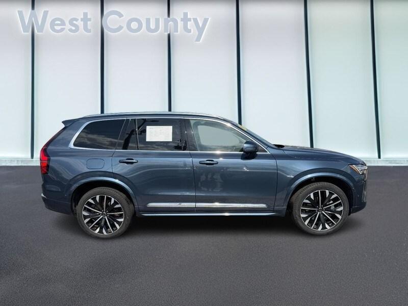 Volvo XC90 2025