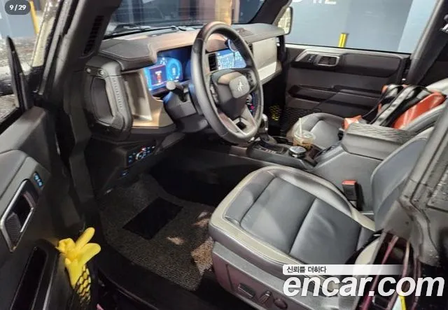 Ford Bronco 2025
