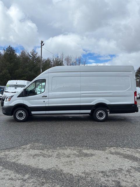 Ford Transit 2024
