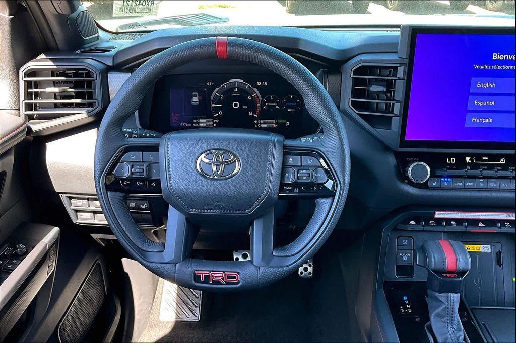 Toyota Sequoia 2024