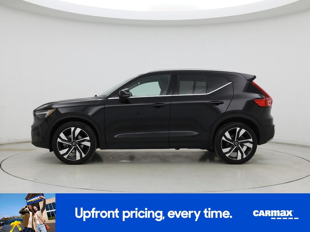 Volvo XC40 2023