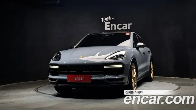 Porsche Cayenne 2022