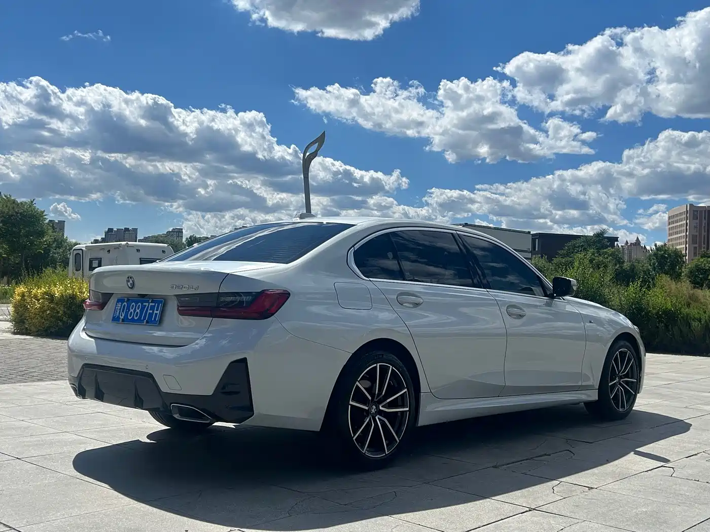 BMW 3 серии 2023