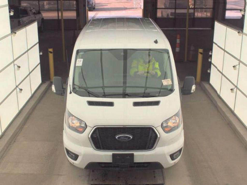 Ford Transit 2024