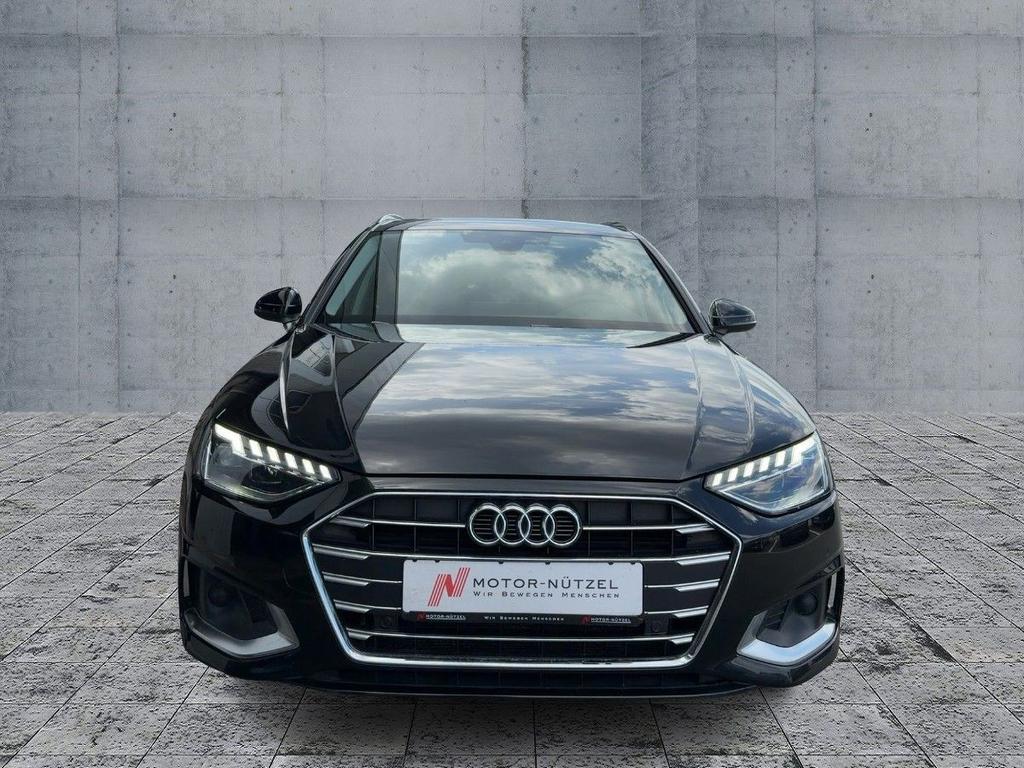Audi A4 2023