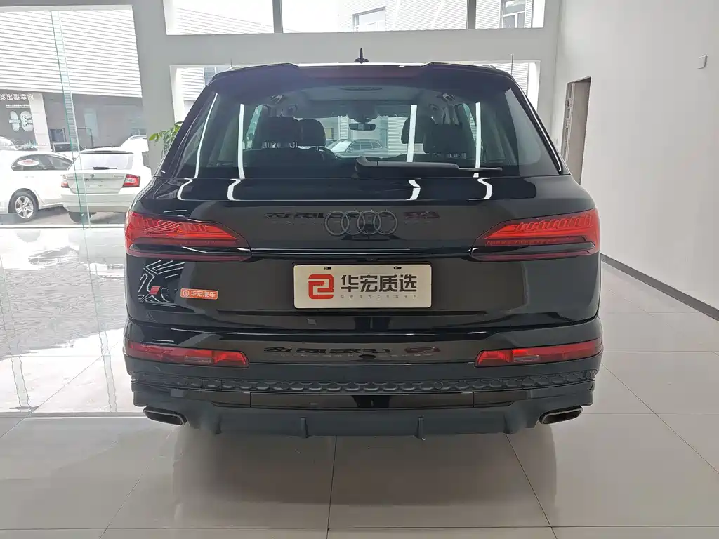Audi Q7 2024