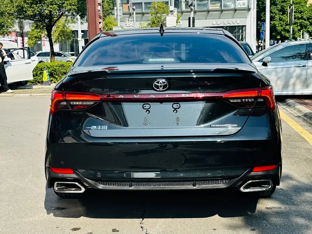 Toyota Avalon 2024