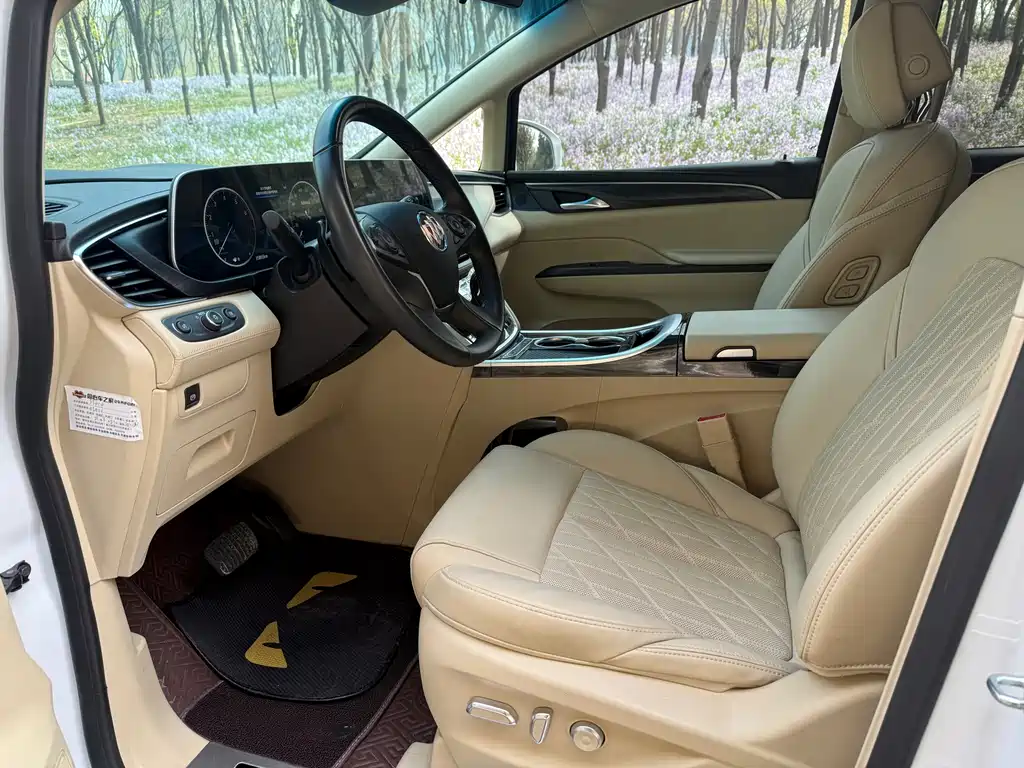 Buick GL8 2022