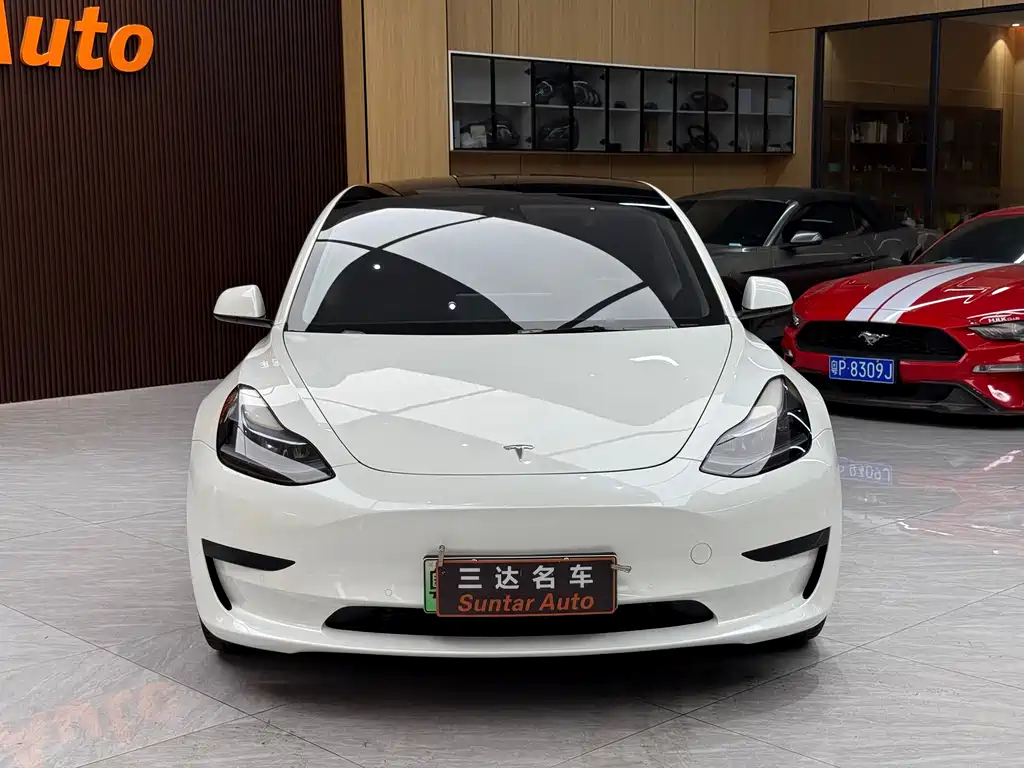 Tesla Model 3 2023