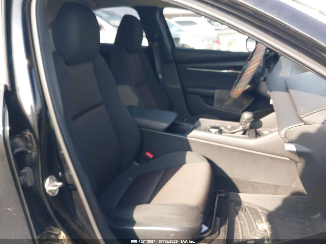Mazda 3 2021