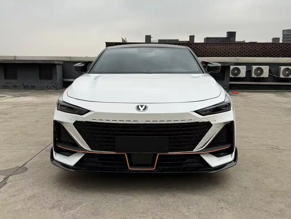 Changan UNI-V 2023