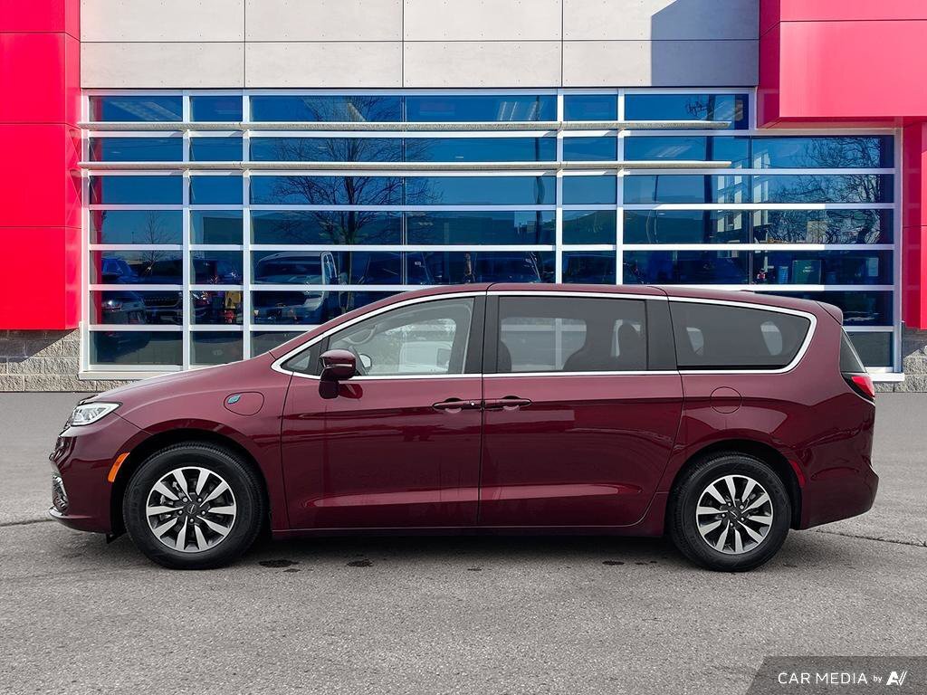 Chrysler Pacifica 2022