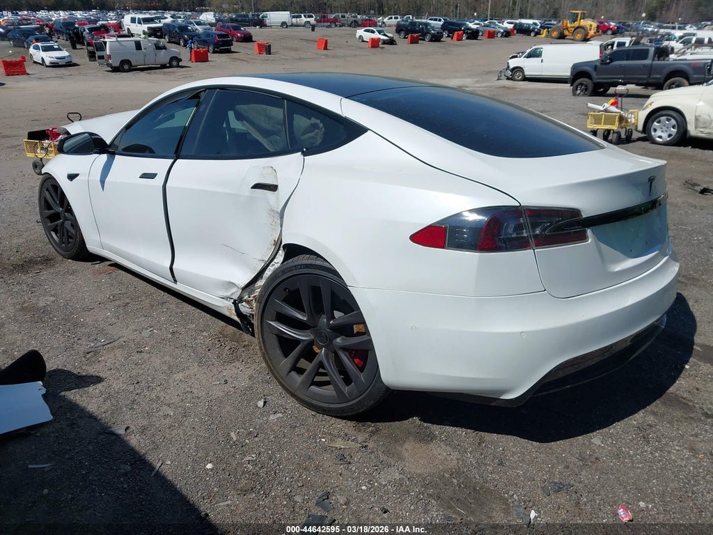 Tesla Model S 2021