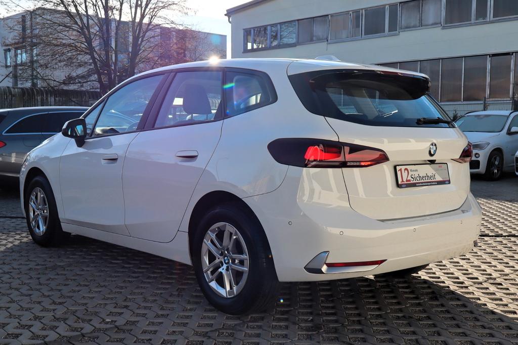 BMW 218 2022