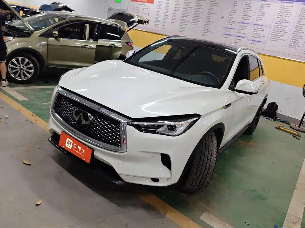 Infiniti QX50 2024