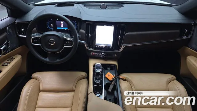 Volvo S90 2024