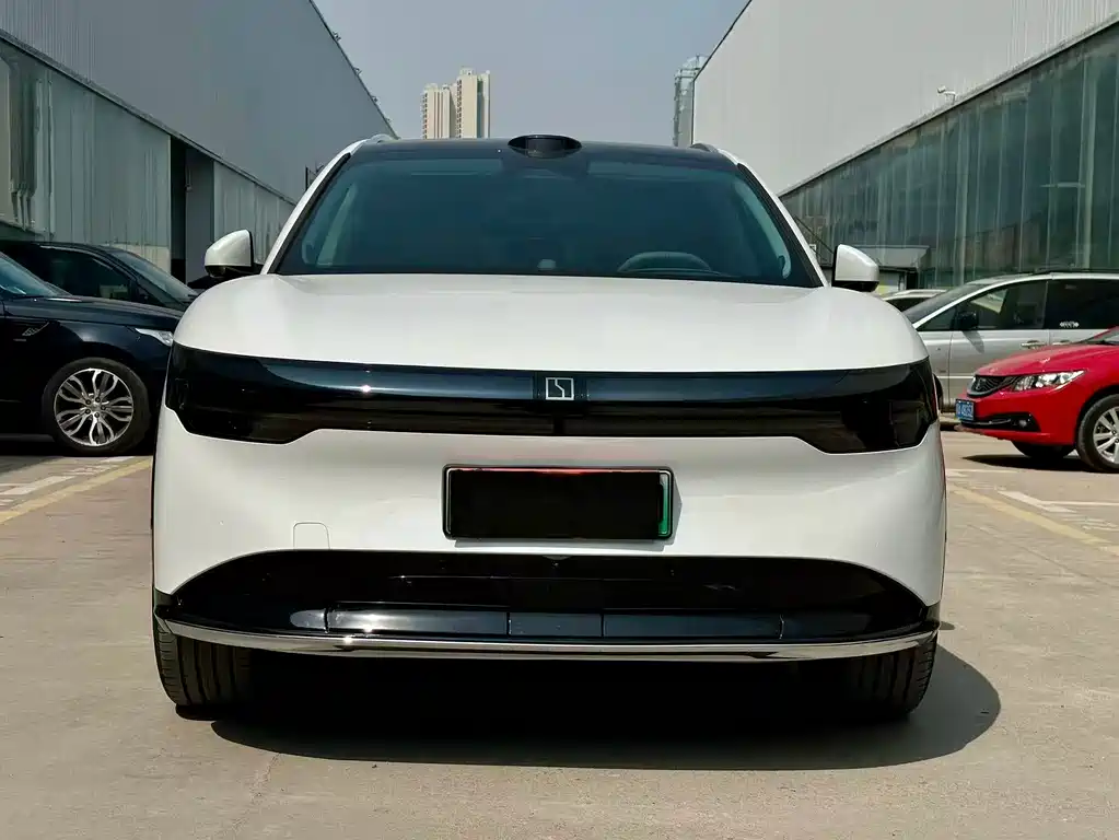 Zeekr 7X 2025