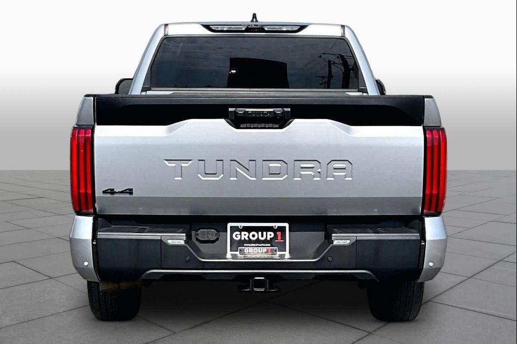 Toyota Tundra 2024