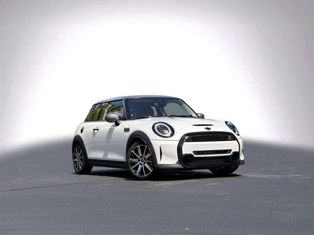 Mini Hardtop 2024