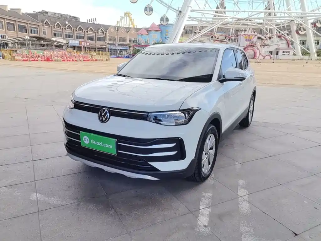 Volkswagen Tharu 2025